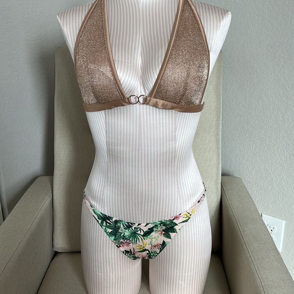 VS metallic gold set